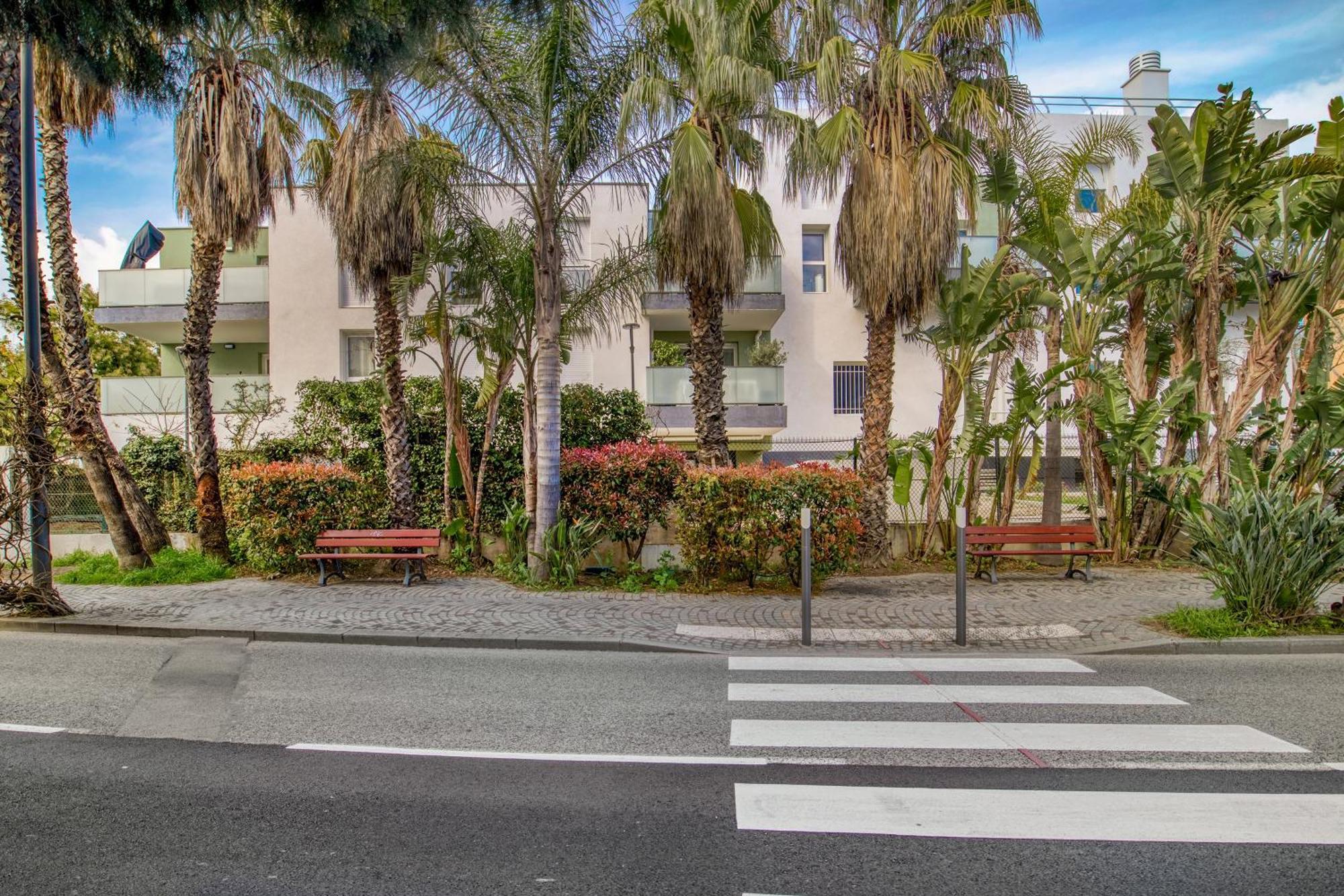 Nouvelle Ere - Appt A Moins D'Un Km De La Plage Le Lavandou Exteriér fotografie